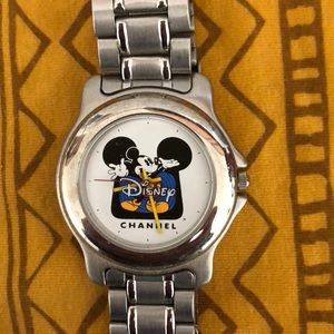 Mickey Mouse Watch made by Disney (vintage)